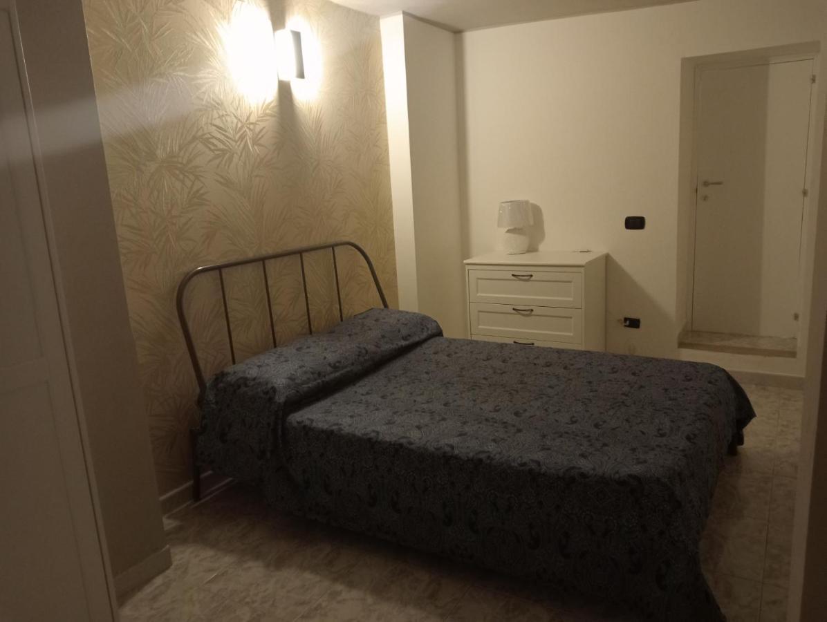 Appartement Fra Sole E Stelle à Bari Extérieur photo