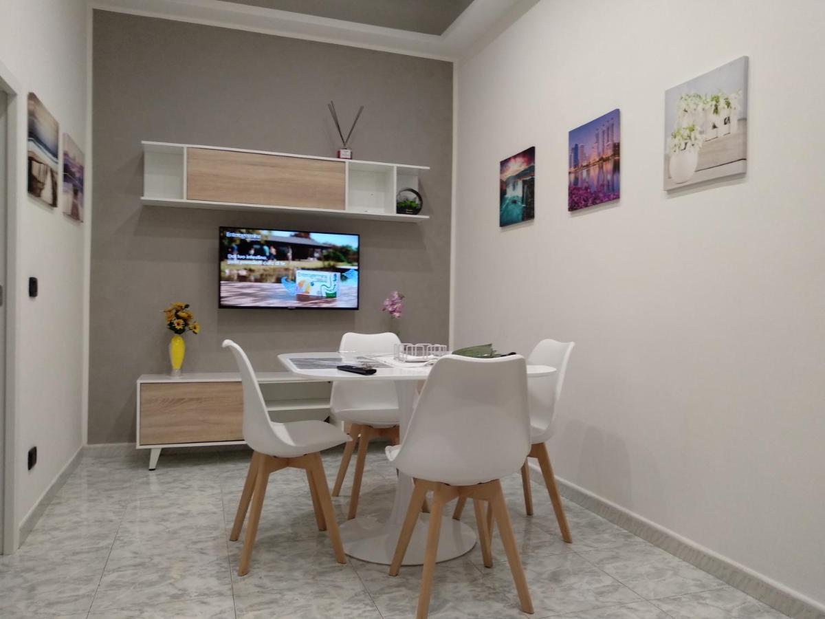 Appartement Fra Sole E Stelle à Bari Extérieur photo